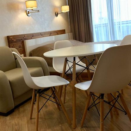Coast Batumi Apart Hotel Ngoại thất bức ảnh
