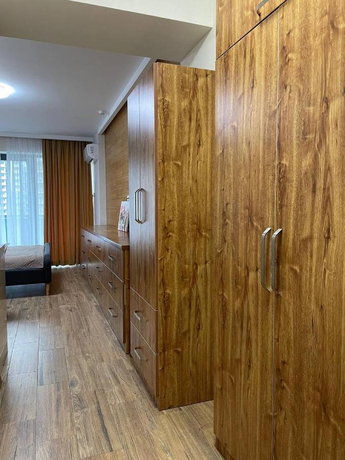 Coast Batumi Apart Hotel Ngoại thất bức ảnh