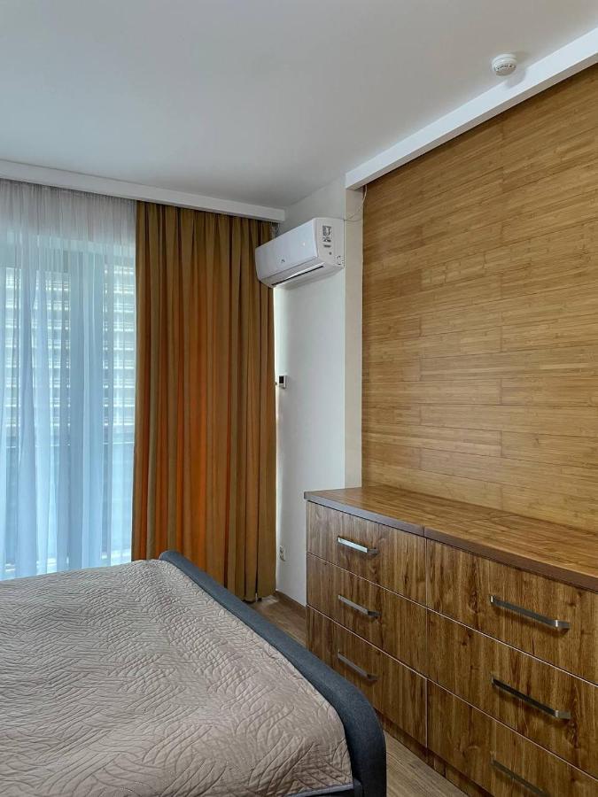 Coast Batumi Apart Hotel Ngoại thất bức ảnh